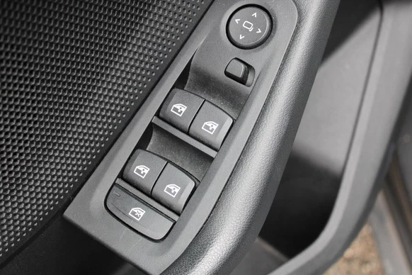 BMW 1 Serie - Afbeelding 18 van 30