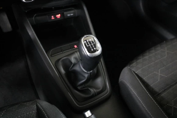 Kia Rio - Afbeelding 25 van 30