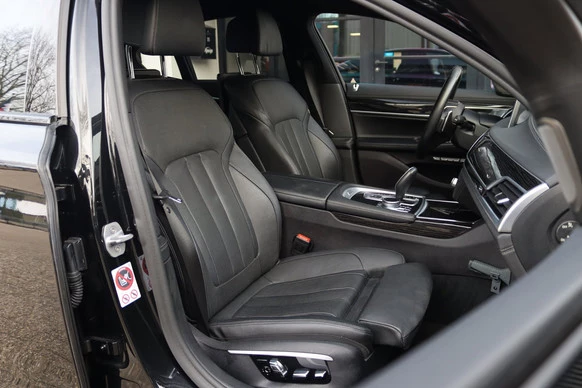 BMW 7 Serie - Afbeelding 13 van 30