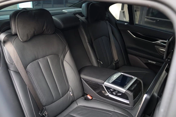 BMW 7 Serie - Afbeelding 16 van 30