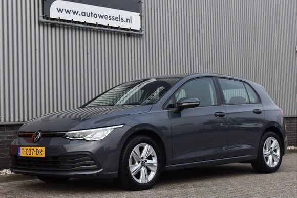 Volkswagen Golf - Afbeelding 1 van 26