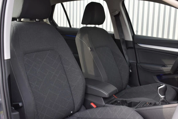 Volkswagen Golf - Afbeelding 10 van 26