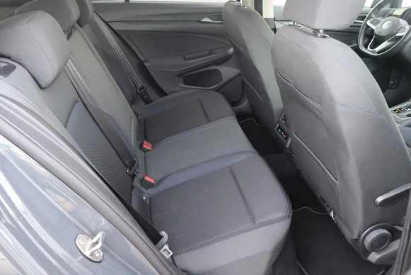 Volkswagen Golf - Afbeelding 15 van 30