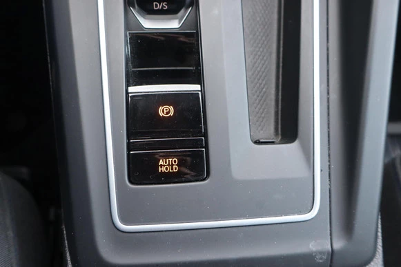 Volkswagen Golf - Afbeelding 28 van 30