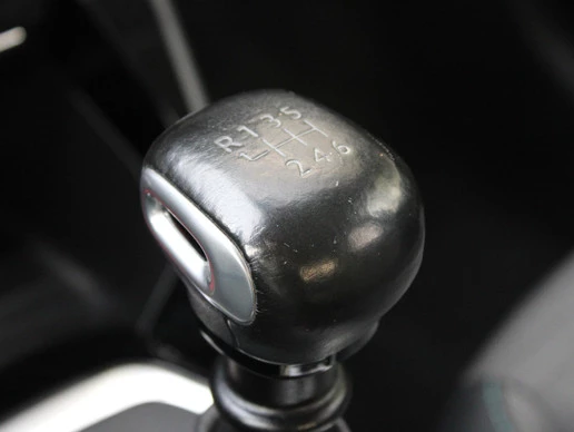 Peugeot 208 - Afbeelding 28 van 30