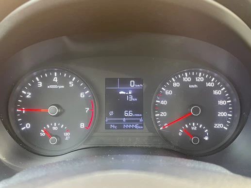 Kia Rio - Afbeelding 11 van 23