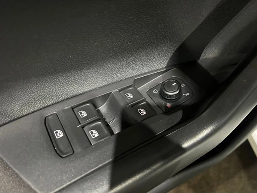 Volkswagen Polo - Afbeelding 16 van 28