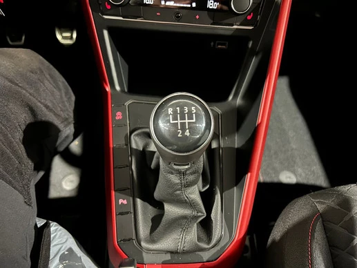 Volkswagen Polo - Afbeelding 25 van 28