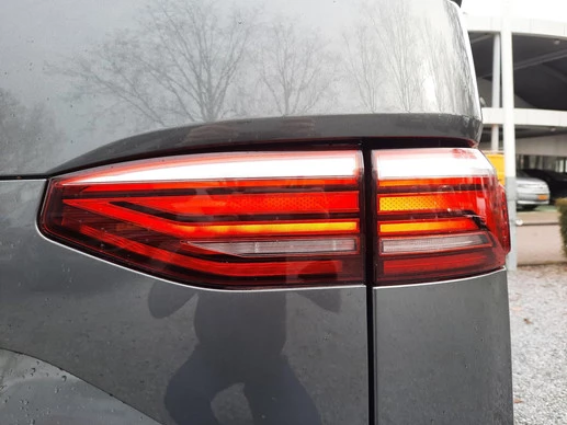 Volkswagen Multivan - Afbeelding 11 van 30