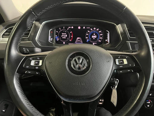 Volkswagen Tiguan - Afbeelding 8 van 21