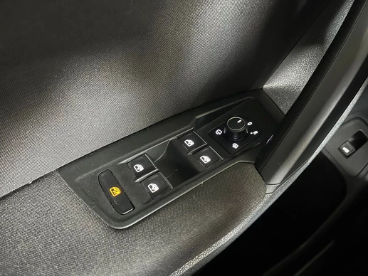 Volkswagen Tiguan - Afbeelding 12 van 21