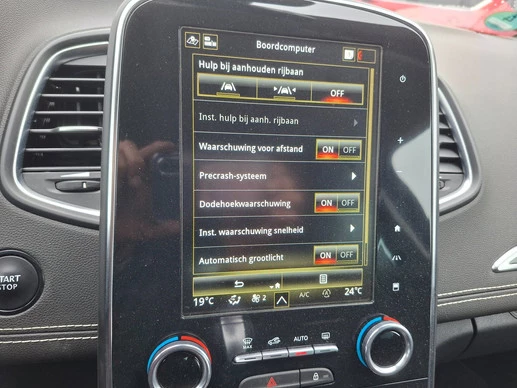 Renault Scénic - Afbeelding 18 van 21