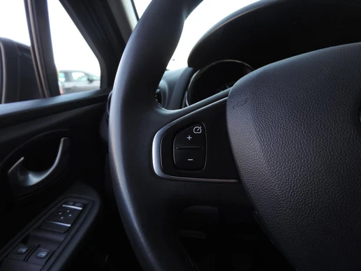 Renault Clio - Afbeelding 24 van 30