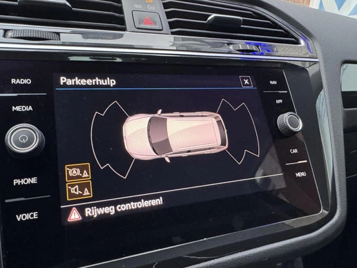 Volkswagen Tiguan - Afbeelding 17 van 30