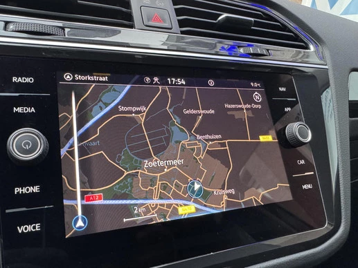 Volkswagen Tiguan - Afbeelding 18 van 30