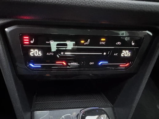 Volkswagen Tiguan - Afbeelding 28 van 30