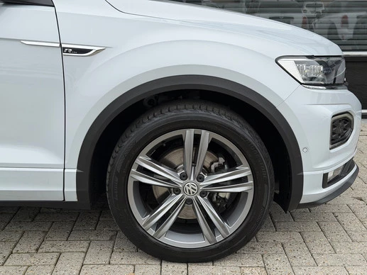 Volkswagen T-Roc - Afbeelding 28 van 30
