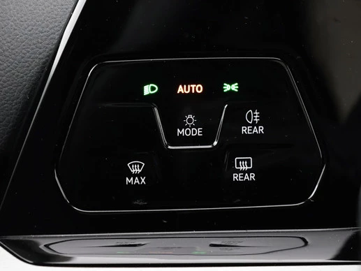 Volkswagen Golf - Afbeelding 13 van 30