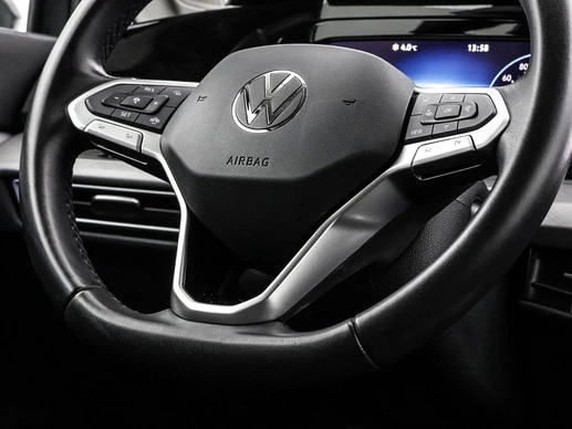 Volkswagen Golf - Afbeelding 17 van 30