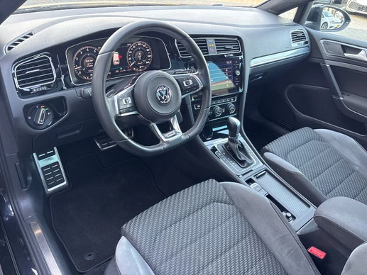 Volkswagen Golf - Afbeelding 15 van 22