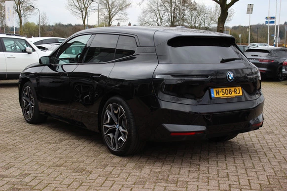 BMW iX - Afbeelding 4 van 30