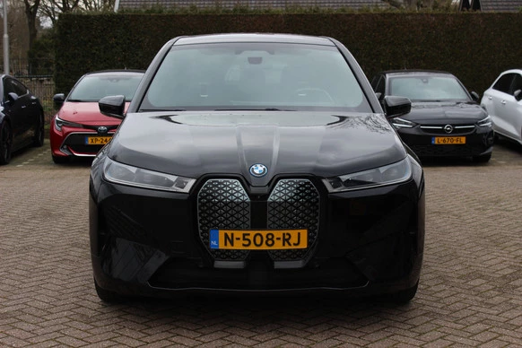 BMW iX - Afbeelding 9 van 30