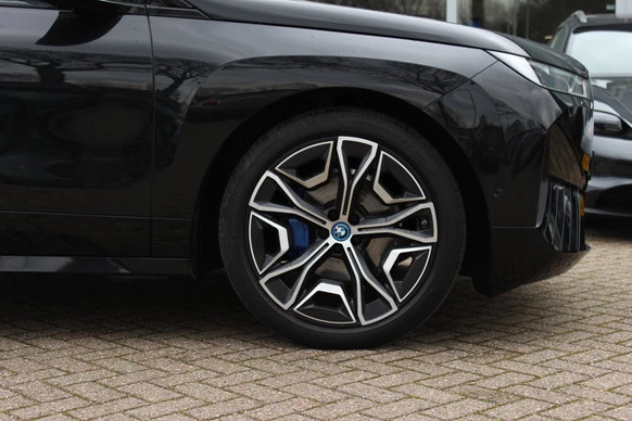 BMW iX - Afbeelding 15 van 30