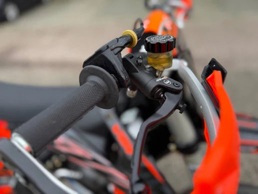 KTM - Afbeelding 3 van 7