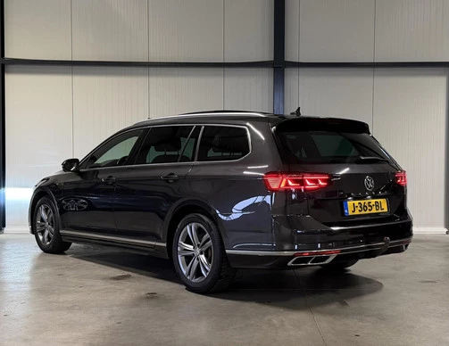 Volkswagen Passat - Afbeelding 26 van 30