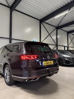 Volkswagen Passat - Afbeelding 28 van 30