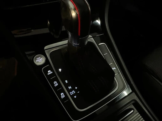 Volkswagen Golf - Afbeelding 25 van 30