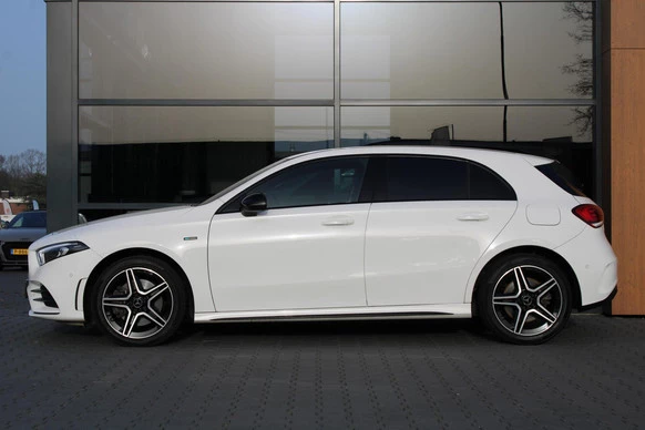 Mercedes-Benz A-Klasse - Afbeelding 2 van 27