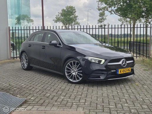 Mercedes-Benz A-Klasse - Afbeelding 1 van 24