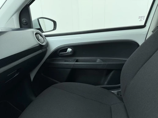 Volkswagen up! - Afbeelding 16 van 26