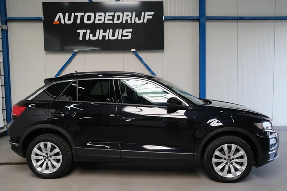 Volkswagen T-Roc - Afbeelding 2 van 28