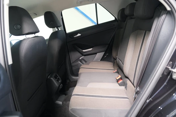Volkswagen T-Roc - Afbeelding 9 van 28