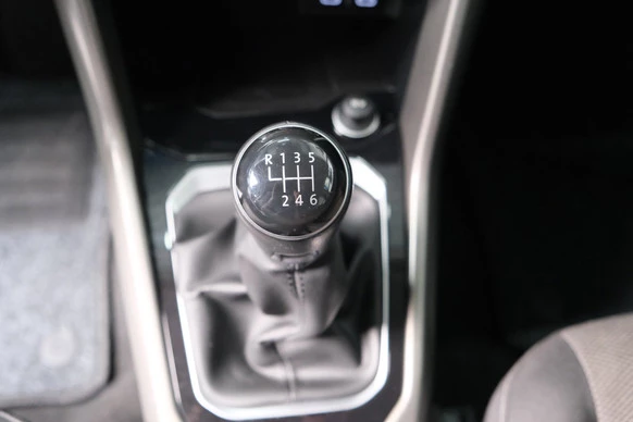 Volkswagen T-Roc - Afbeelding 20 van 28