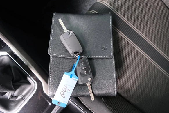 Volkswagen T-Roc - Afbeelding 26 van 28