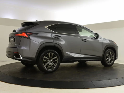 Lexus NX - Afbeelding 2 van 30