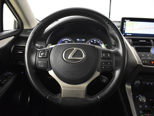 Lexus NX - Afbeelding 11 van 30
