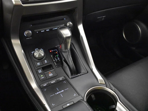 Lexus NX - Afbeelding 24 van 30