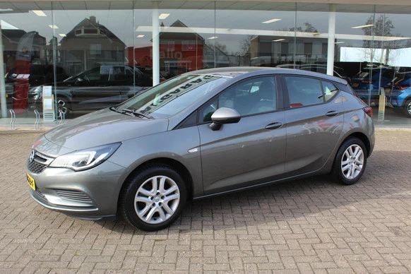 Opel Astra - Afbeelding 2 van 30