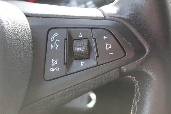 Opel Astra - Afbeelding 9 van 30