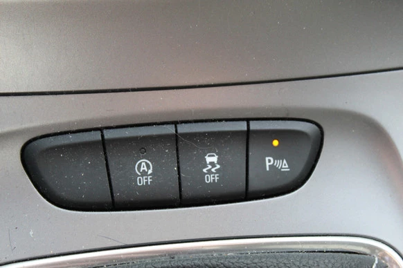 Opel Astra - Afbeelding 16 van 30