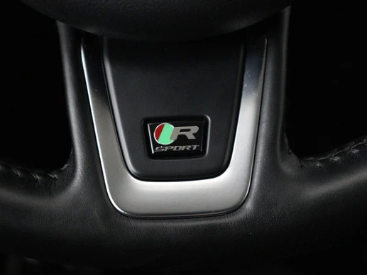 Jaguar F-PACE - Afbeelding 20 van 30