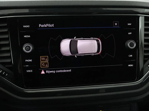 Volkswagen T-Roc - Afbeelding 14 van 30