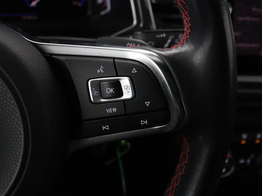 Volkswagen T-Roc - Afbeelding 16 van 30