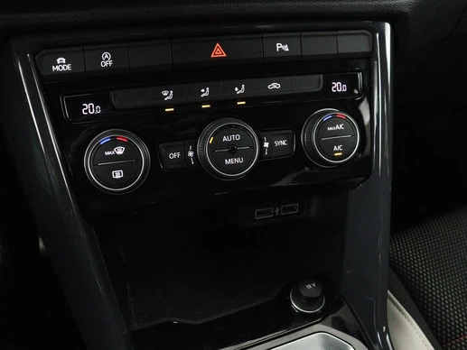 Volkswagen T-Roc - Afbeelding 24 van 30