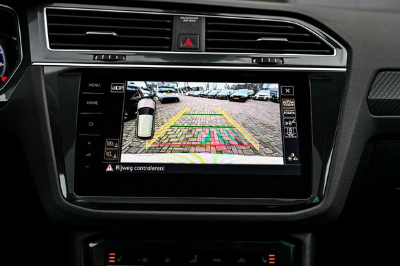 Volkswagen Tiguan - Afbeelding 24 van 30