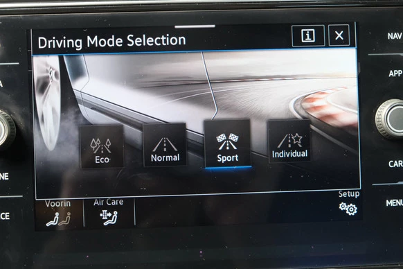 Volkswagen T-Roc - Afbeelding 21 van 30